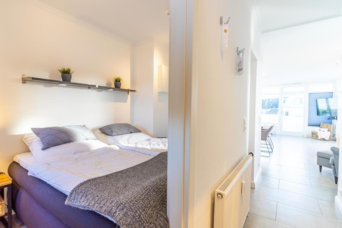 Scharbeutz 2- Zimmer- Luxus Apartment Mit Eigener Sauna 외부 사진